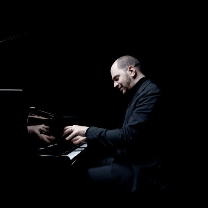 https://spirio-spotlight.steinway.com/spiriocast/2023/09-12-23-kirill-gerstein