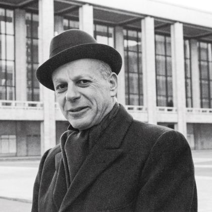 /listen-magazine/artistry/master-builder