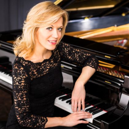 https://www.steinway.com/zh_CN/news/features/soaring-melodies-olga-kern